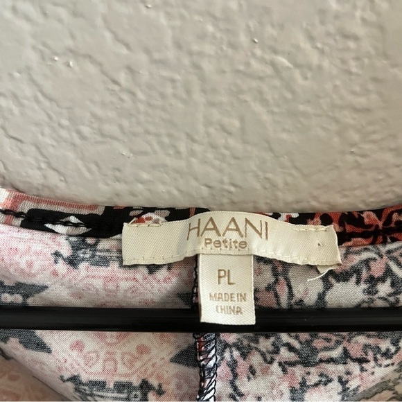 Bell sleeve dress - Picture 4 of 5